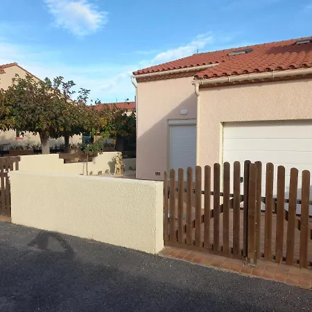 Cara, 6 Personnes, Proche Et Commerces, Secteur Calme, Classe 3 Etoiles بيت للعطل *